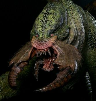 A nice shot of Stan Winston's full size creature from 